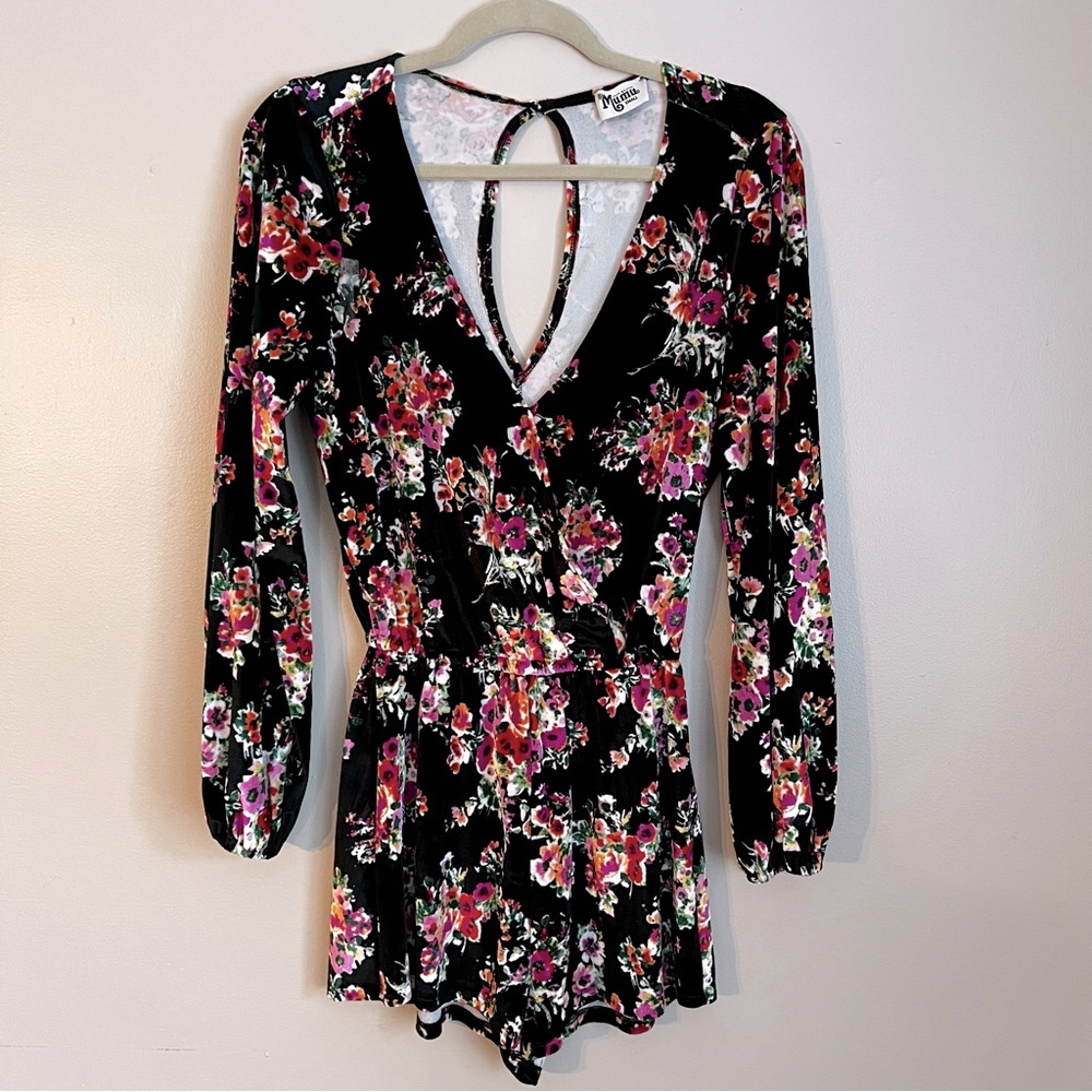 Show Me Your Mumu Velvet Romper size S